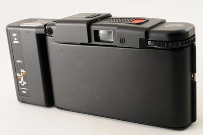 [Excellent] Olympus XA2 35mm Point & Shoot Film Camera w/A11 Flash #450