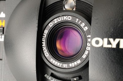 [Excellent] Olympus XA2 35mm Point & Shoot Film Camera w/A11 Flash #450