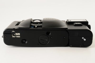 [Excellent] Olympus XA2 35mm Point & Shoot Film Camera w/A11 Flash #450
