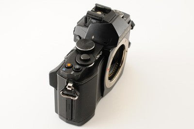 Olympus OM-D E-M5 Black Mirrorless Digital Camera Body [Excellent] #449