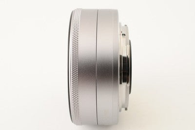 [Near Mint] Canon EF-M 22mm f/2 STM AF Pancake Prime Lens #455
