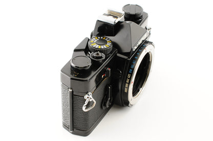 [Near MINT] Olympus OM-1 35mm Black Film Camera F.Zuiko 50mm f/1.8 Lens #123