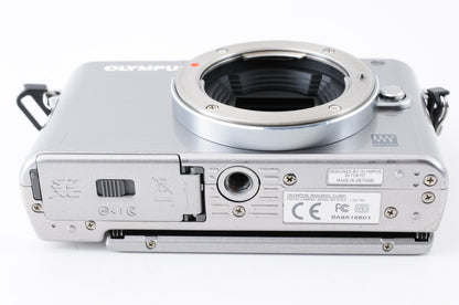 [MINT] Olympus PEN Lite E-PL3 Silver Digital Camera w/ 14-42mm Lens & Flash #296