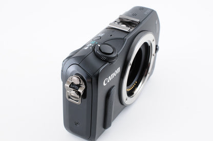 [Near MINT] Canon EOS M Black 18.0MP Mirrorless Digital Camera Body Japan #293