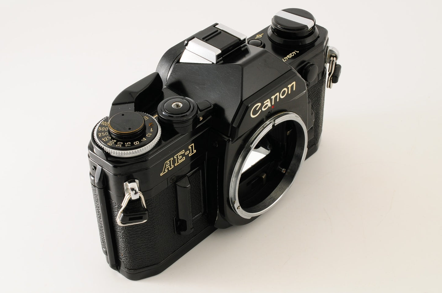 [Excellent] Canon AE-1 Black 35mm SLR Film Camera FD 50mm f1.8 S.C. Lens #347