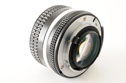[Excellent] Nikon Ai-s Nikkor 50mm F/1.4 MF Standard Lens From Japan #390