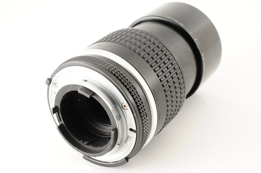 [Excellent] Nikon Ai-S Nikkor 135mm f/2.8 MF Telephoto Lens from Japan #215