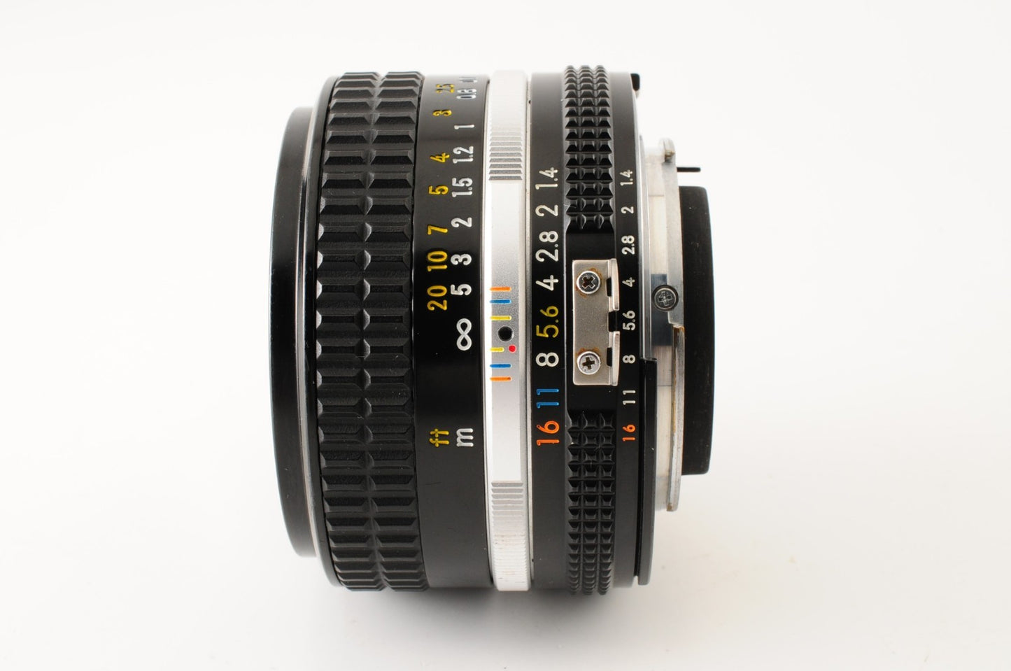 [Excellent] Nikon Ai-s Nikkor 50mm F/1.4 MF Standard Lens From Japan #390