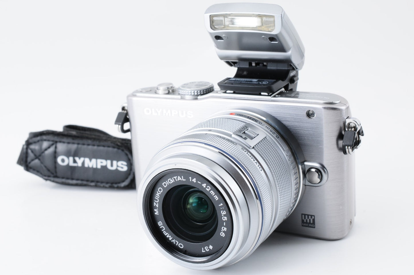 [MINT] Olympus PEN Lite E-PL3 Silver Digital Camera w/ 14-42mm Lens & Flash #296